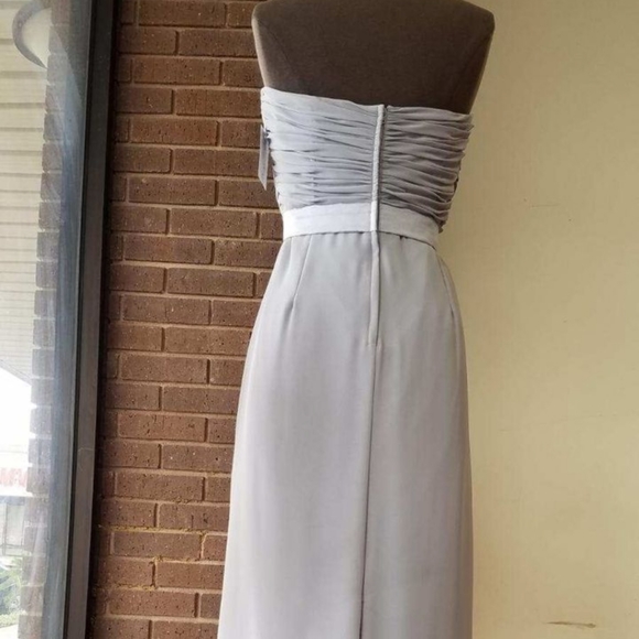 Pretty Platinum Dress (size 18) - Picture 6 of 8